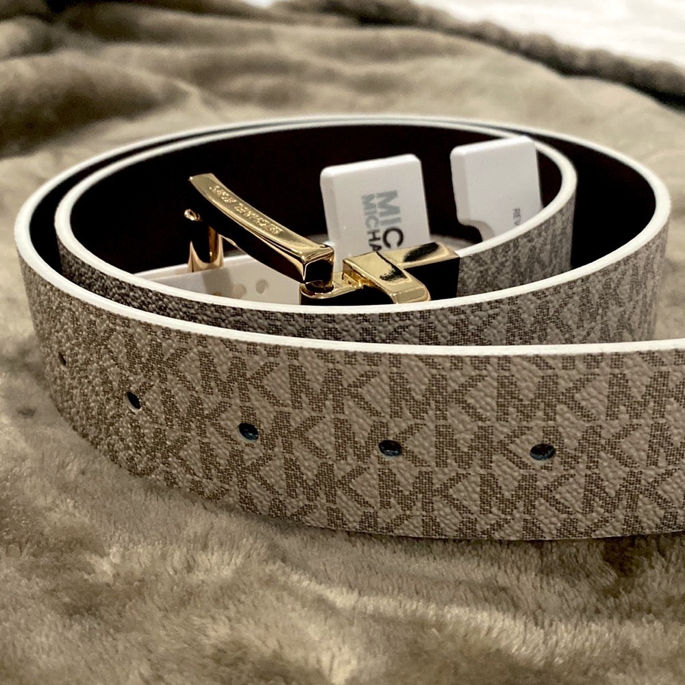 Michael Kors Belt Size M Grey Gold